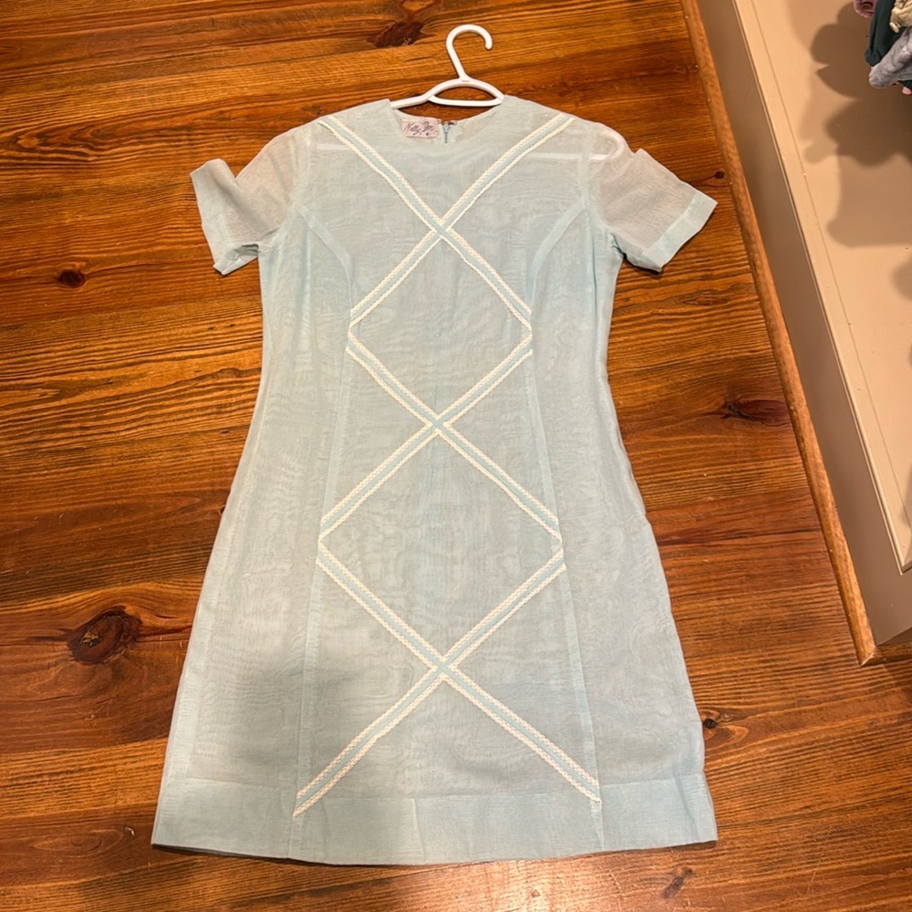 Vintage blue nelly don dress fits like a size 4